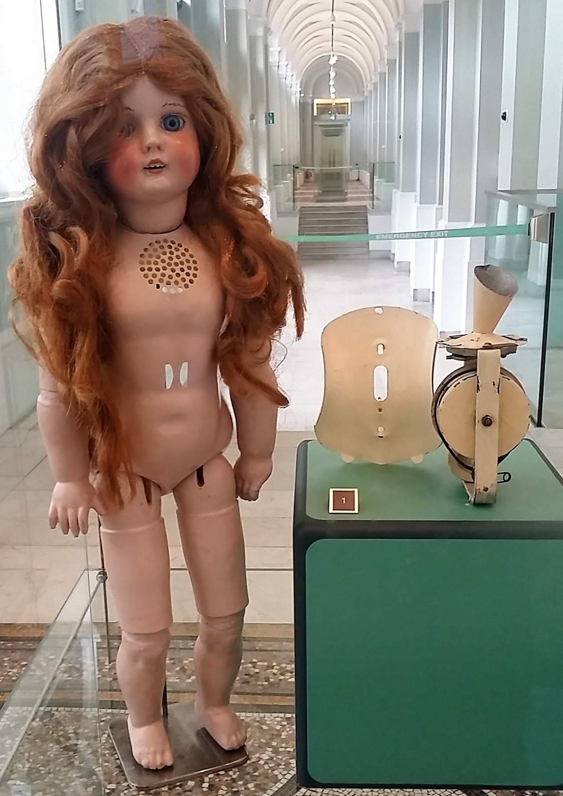 Sound on: an original 1890 Edison doll recording of Jack and Jill — Historical Edison recording, public domain, via Wikimedia Commons; photograph by Mabalu, CC BY-SA 4.0. Voice unchanged; video presentation assembled by Pandi.